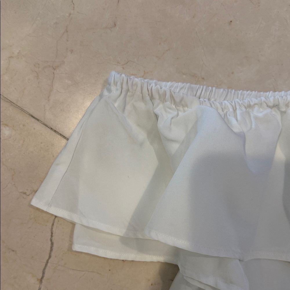 Halston Heritage Ruffled Off-Shoulder White Tube Top - Picture 4 of 11